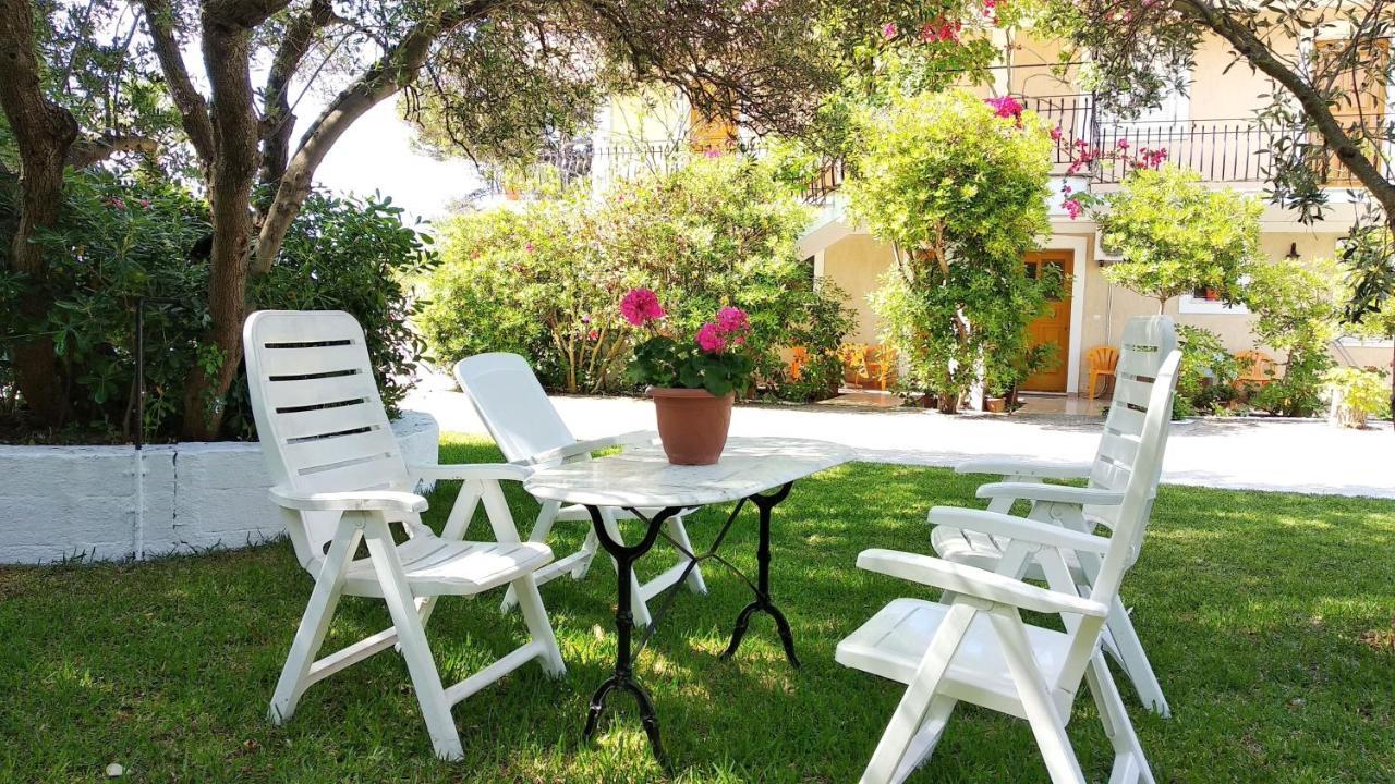 Polymnia Apartments Спартия Екстериор снимка