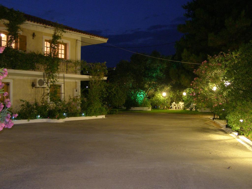 Polymnia Apartments Спартия Екстериор снимка