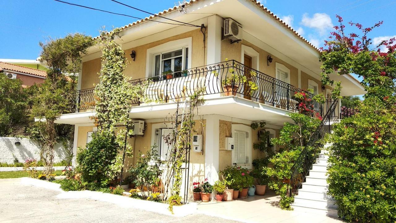 Polymnia Apartments Спартия Екстериор снимка